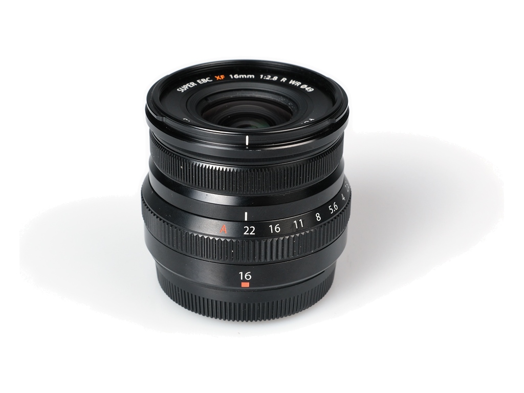 Fujinon XF16mmF2.8 R WR Siyah Objektif (Outlet) <img src="../../../view/img/yildiz-4.png"