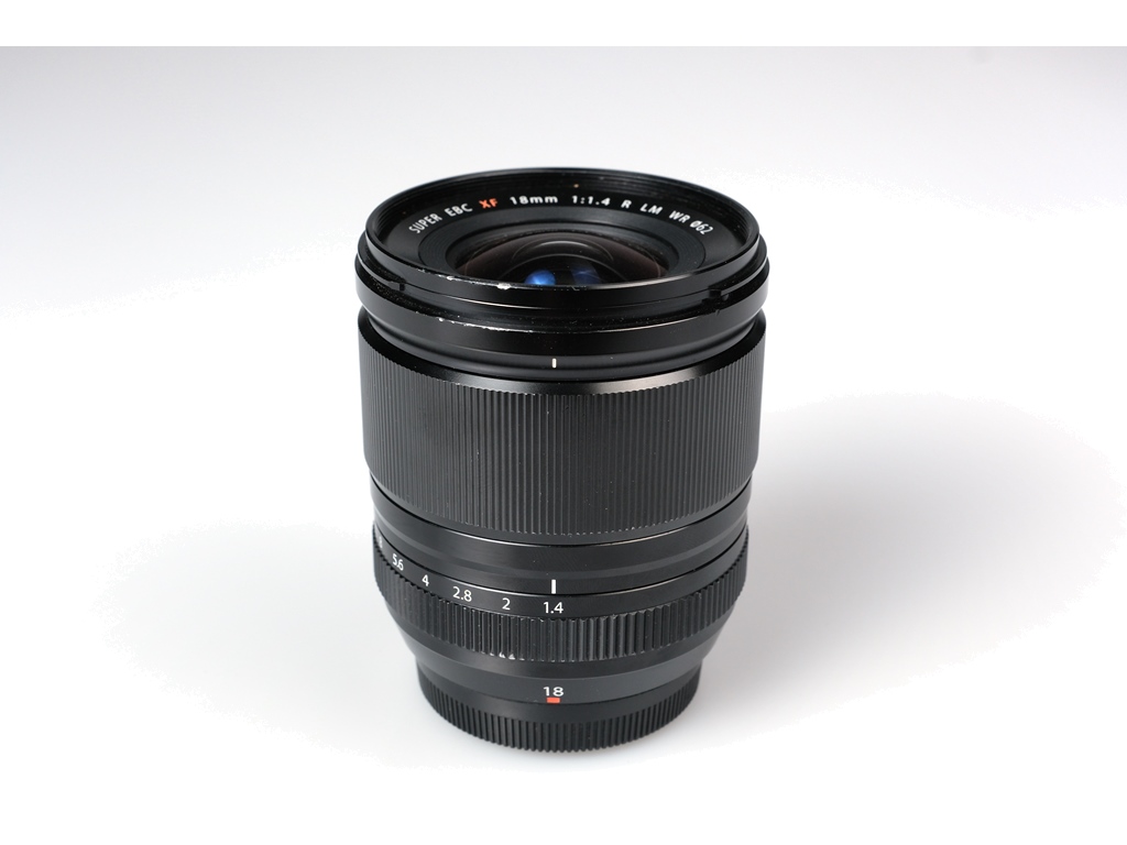Fujinon XF18mmF1.4 R LM WR Objektif (Outlet) <img src="../../../view/img/yildiz-3.png"
