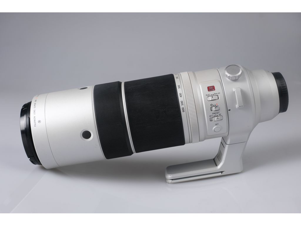 Fujinon XF150-600mmF5.6-8 R LM OIS WR Objektif (Outlet) <img src="../../../view/img/yildiz-3.png"