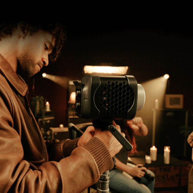 B&uuml;y&uuml;k &Ccedil;ıkış, K&uuml;&ccedil;&uuml;k G&ouml;vde