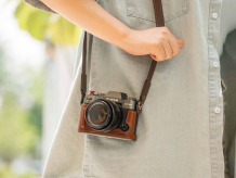 SmallRig 4710 X-T50 için Kahverengi Deri Kılıf