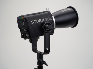 APUTURE STORM 80 C