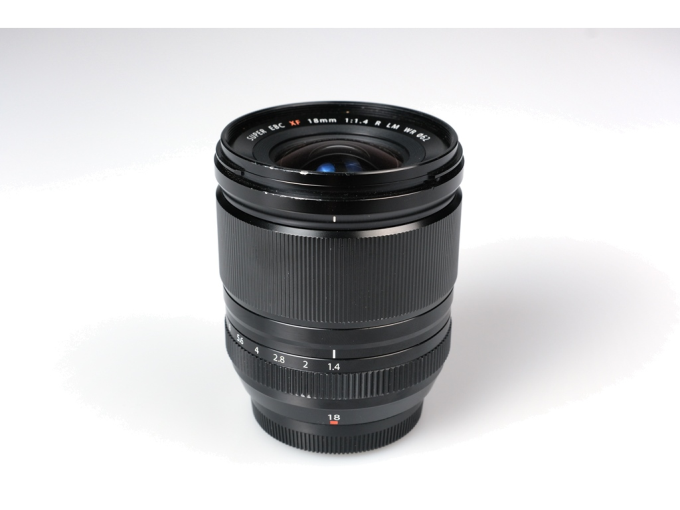 Fujinon XF18mmF1.4 R LM WR Objektif (Outlet) <img src="../../../view/img/yildiz-3.png"